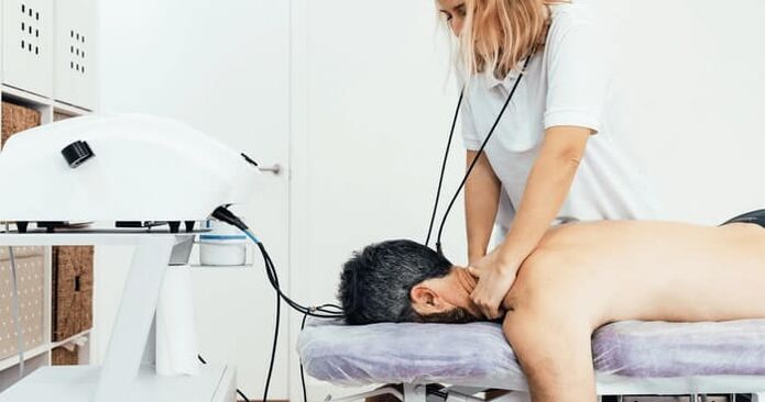 Manuálna terapia na liečbu bolesti chrbta